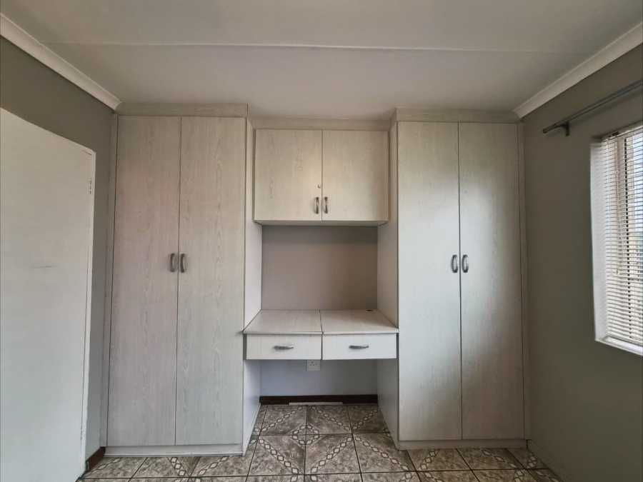 3 Bedroom Property for Sale in Stilbaai Wes Western Cape